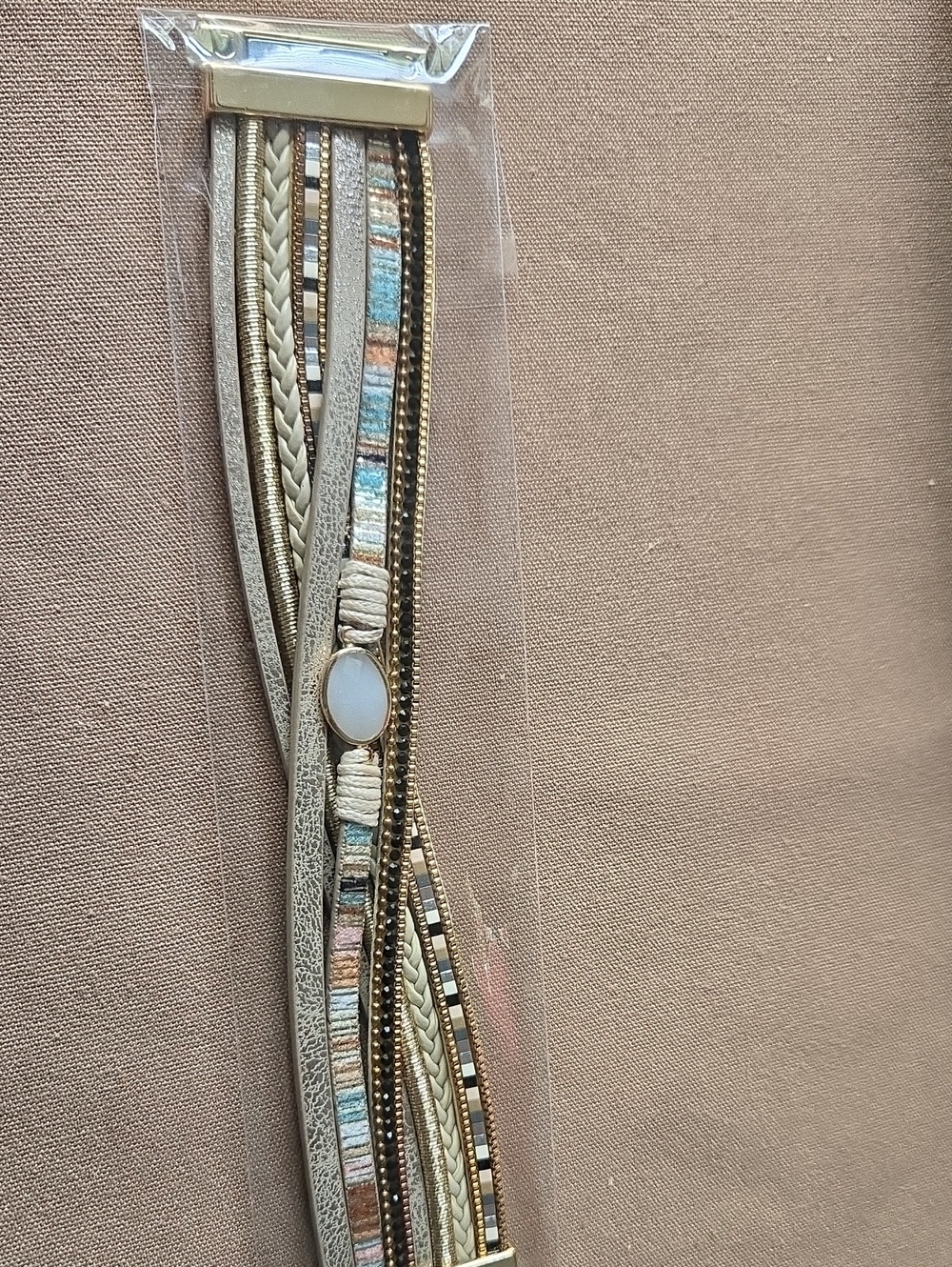 BRAUTIFUL NWT BEADED AND WEAVED BRACELET